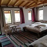 Pensjonat Elena 2*