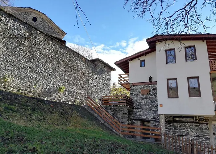 Elena Guest house 2*